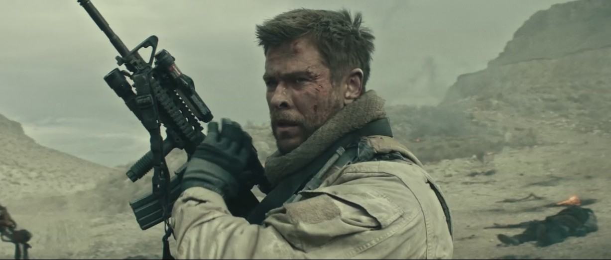 12 soldiers finale spiegato: mitch nelson e gli altri 11 sopravvivono? 12 soldiers