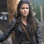 L'attrice che interpreta octavia blake in the 100 arrestata per violenza