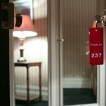 Shining: cosa c’è nella stanza 237? Chi è la donna nella vasca?
