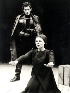 Ian McKellen e Judi Dench recitano in Macbeth