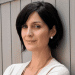 Carrie-anne moss: a 40 anni mi hanno proposto il ruolo di nonna. Le donne e l'età secondo hollywood.