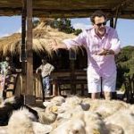 Mollo tutto e apro un chiringuito, al via le riprese