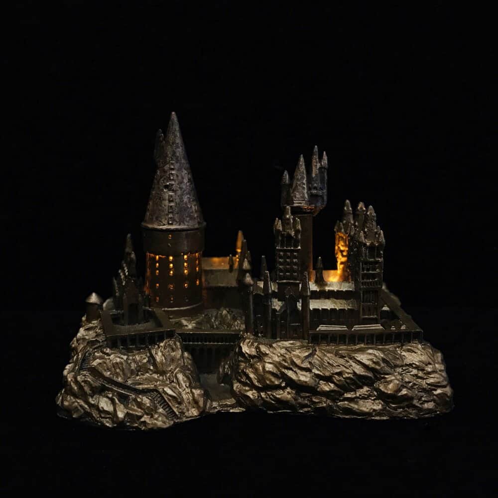 Castello di Hogwarts con luce