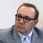 Kevin spacey patteggia e paga 1 milione di dollari