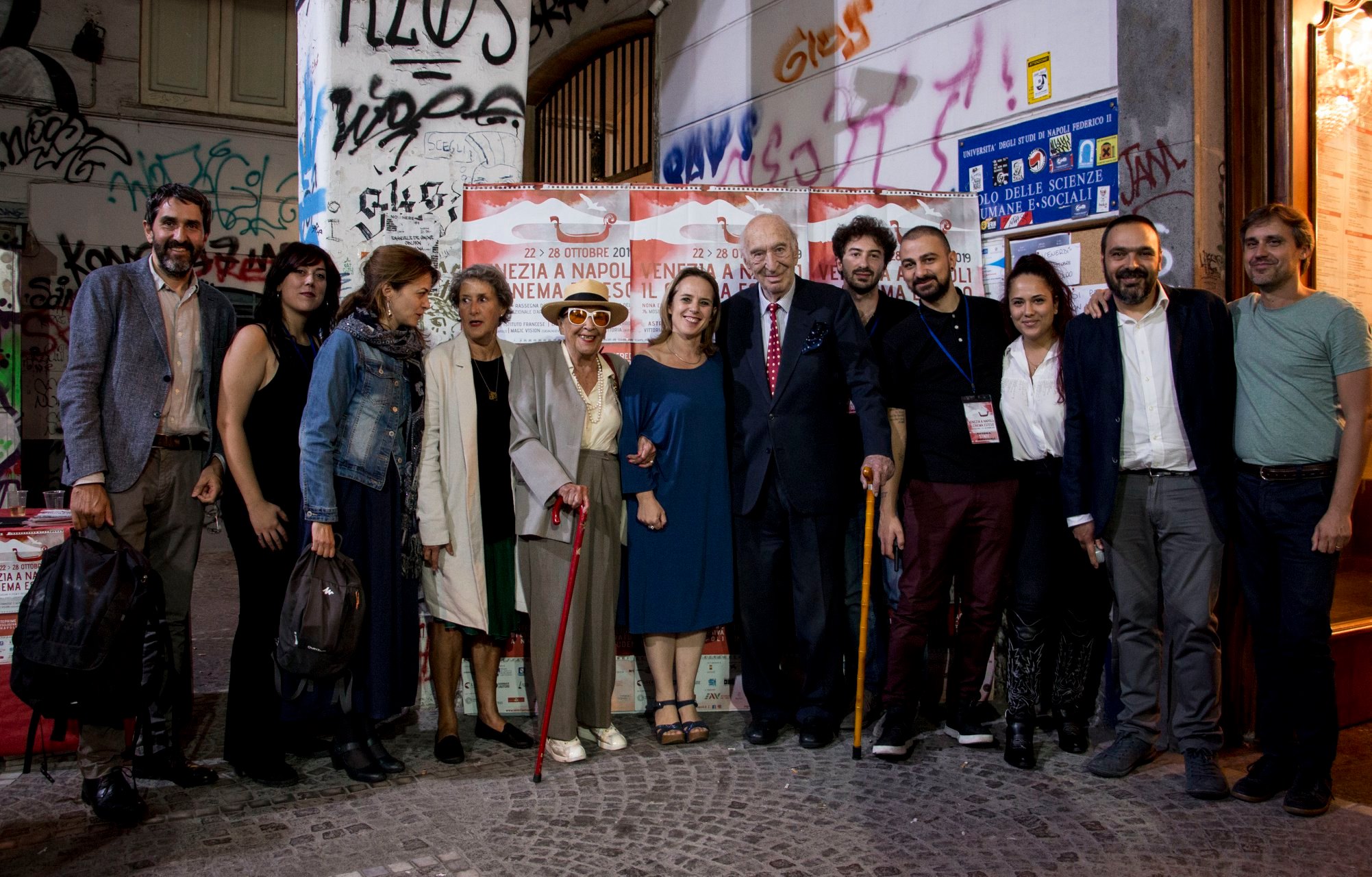 Venezia a Napoli. Il cinema esteso