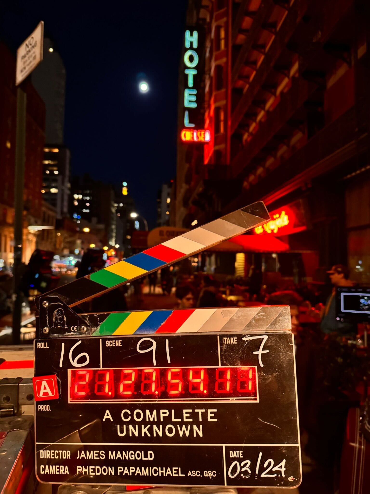 A complete unknown: timothée chalamet protagonista del nuovo film sulla vita di bob dylan
