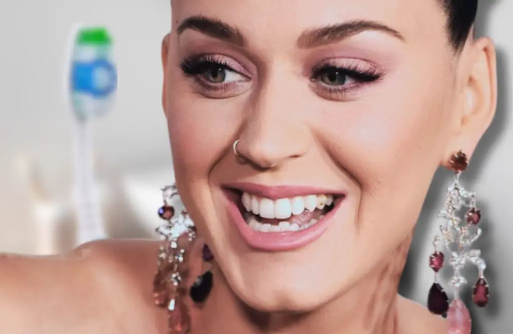 Katy Perry igiene orale denti