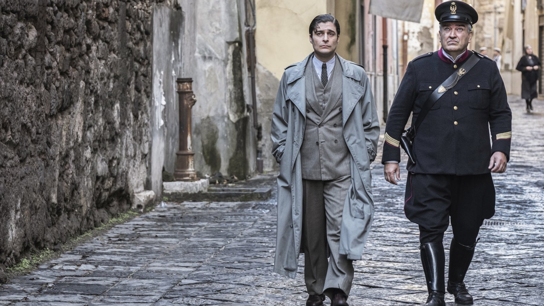 Il commissario ricciardi 3: continuano le riprese