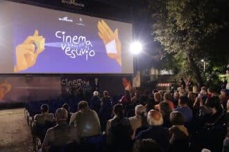 Cinema intorno al vesuvio