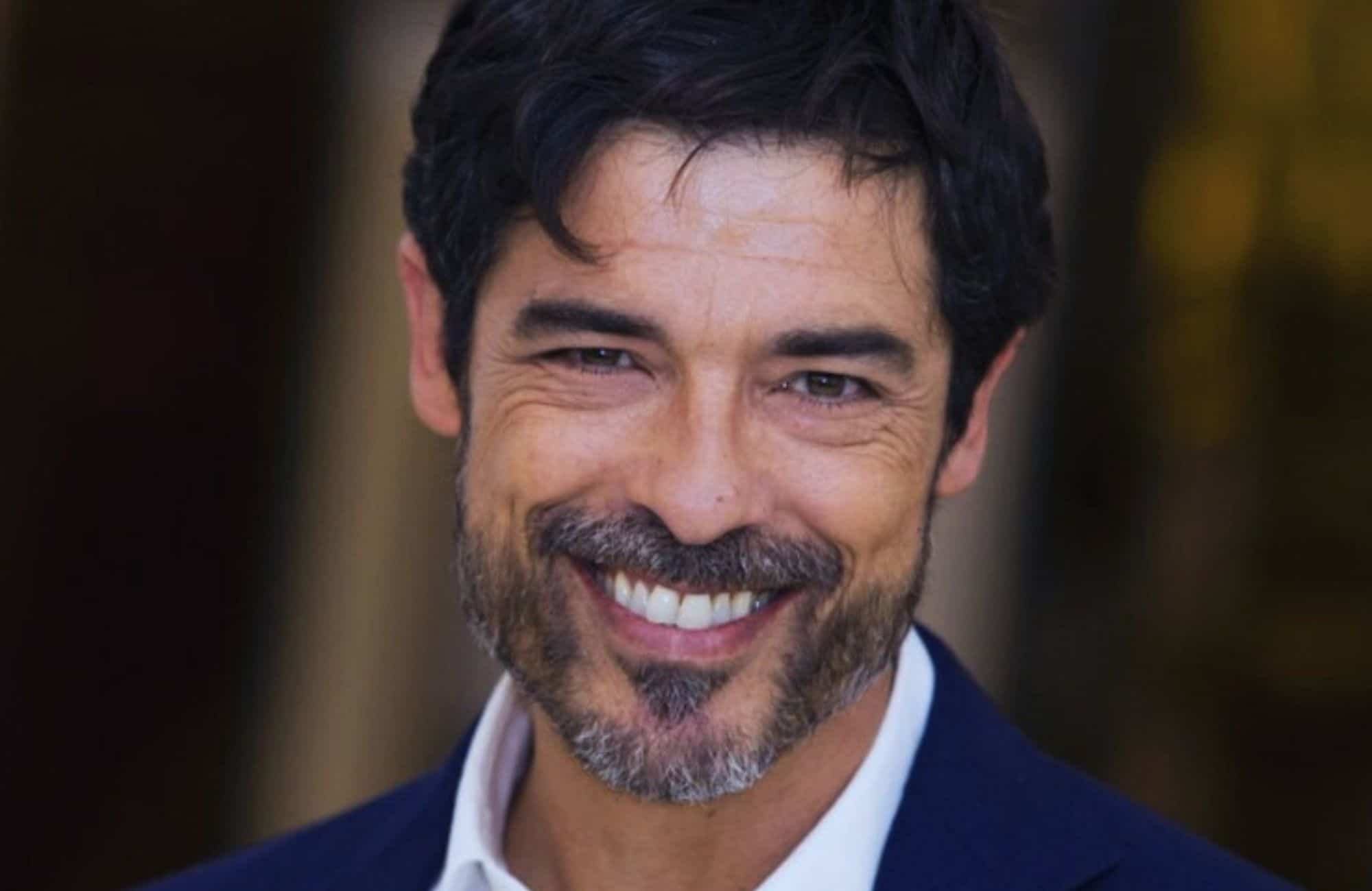 Alessandro gassmann, interprete di minuto in mani nude