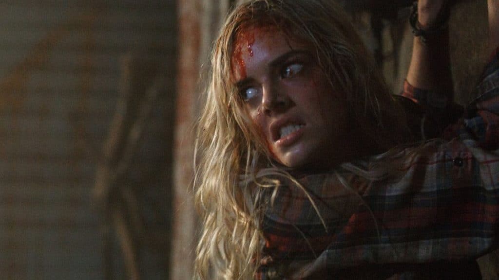 Samara weaving, l'attrice si mostra nello scioccante trailer di azrael del 2024