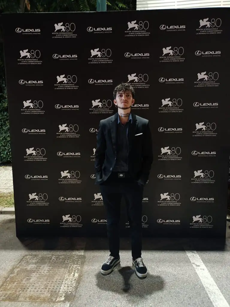 Ethan parussini premiato alla mostra del cinema