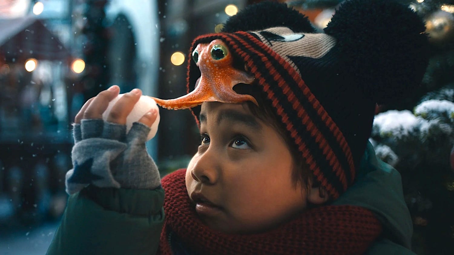 Il bambino e l’amico polpo: il nuovo corto natalizio disney