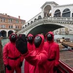 Squid game 2: incredibile invasione nelle città italiane
