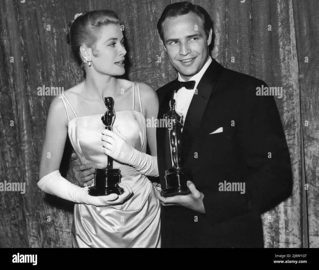 Marlon brando: l'anti divo più eclettico di hollywood