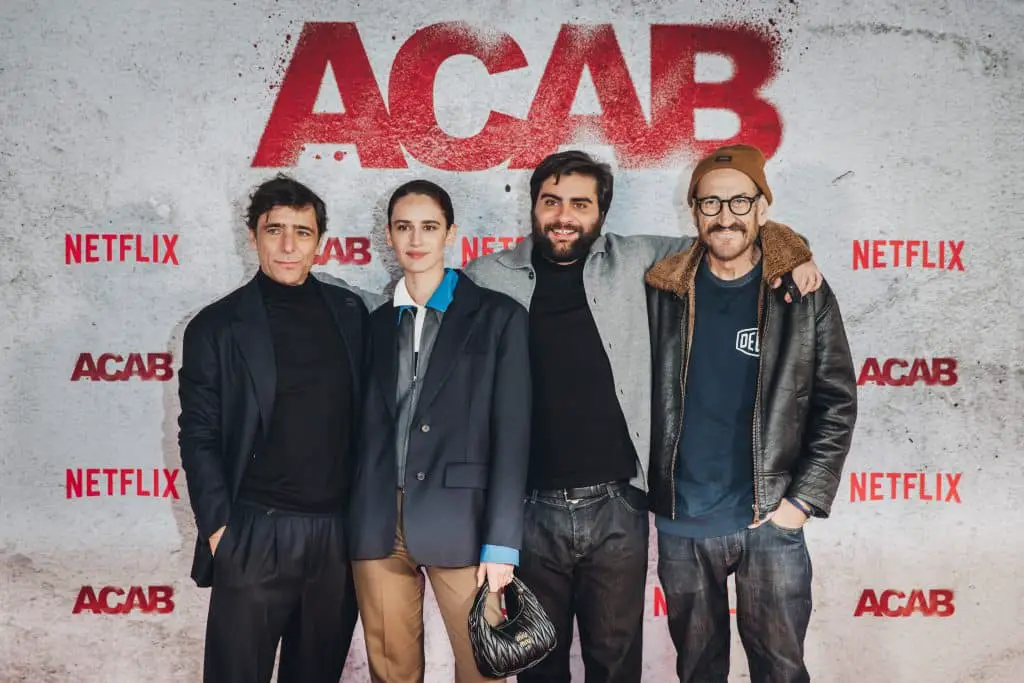 Acab: la nuova serie netflix di michele alhaique