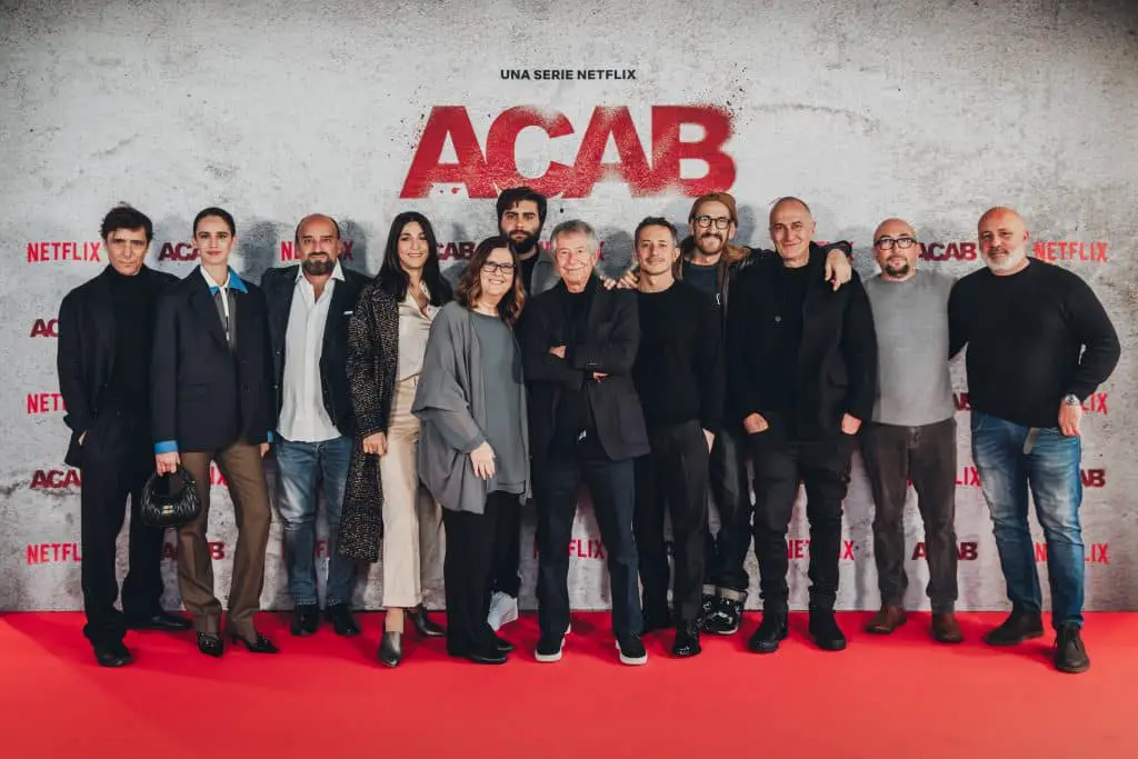 Acab: la nuova serie netflix di michele alhaique