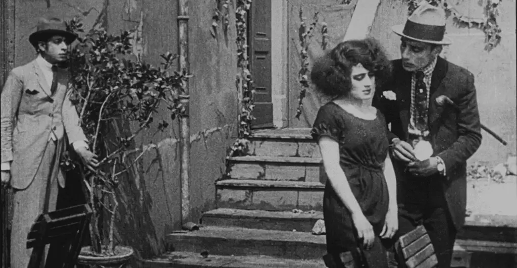 Elvira notari: napoli celebra la prima donna regista della storia del cinema