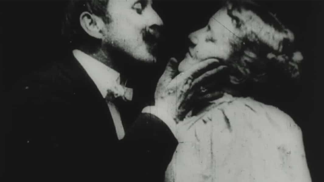 The kiss (1896): quando l’amore fa scandalo al cinema
