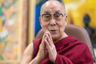 Dalai lama la saggezza della felicità al cinema