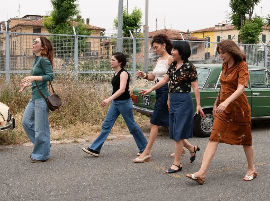 Fuori: essenziale recensione dell'anteprima del 21 maggio