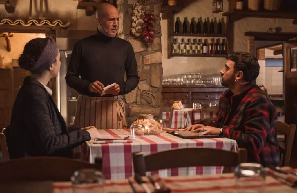Una fottuta bugia, commedia amara pluripremiata: dal 17 maggio al cinema Una fottuta bugia film cast