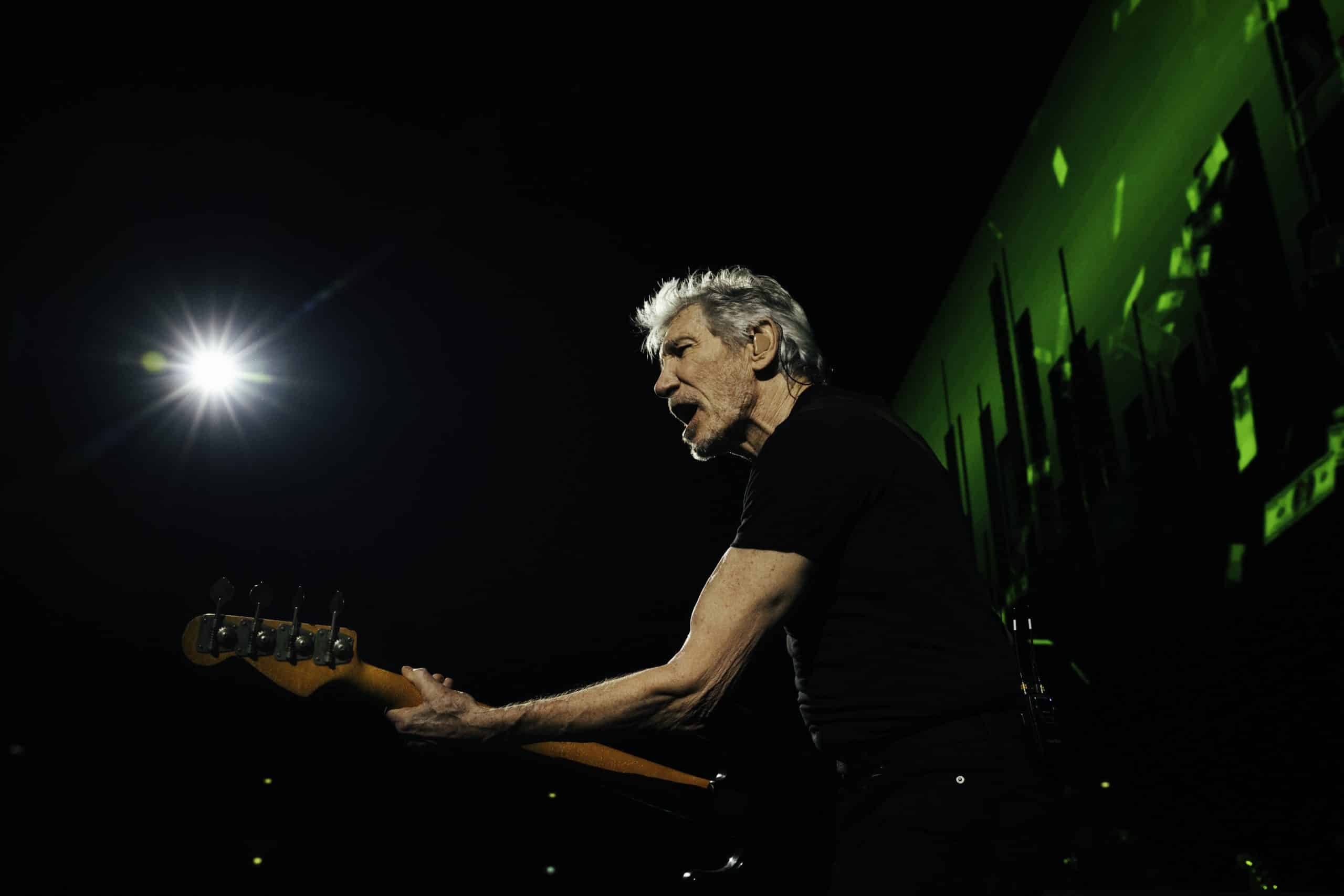 Roger waters torna al cinema con this is not a drill: live from prague – the movie