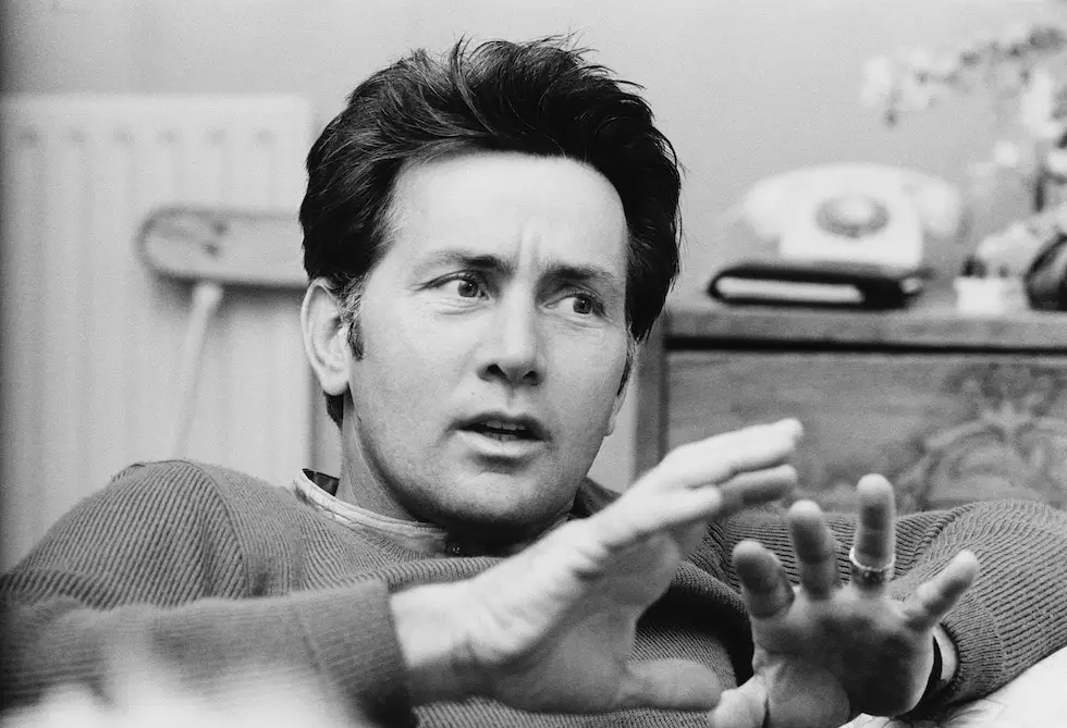 Martin sheen, ritratto di un attore. Tra cinema, tv, politica e vita privata 85 anni di grande passione Martin sheen, ritratto di un attore. Tra cinema, tv, politica e vita privata 85 anni di grande passione