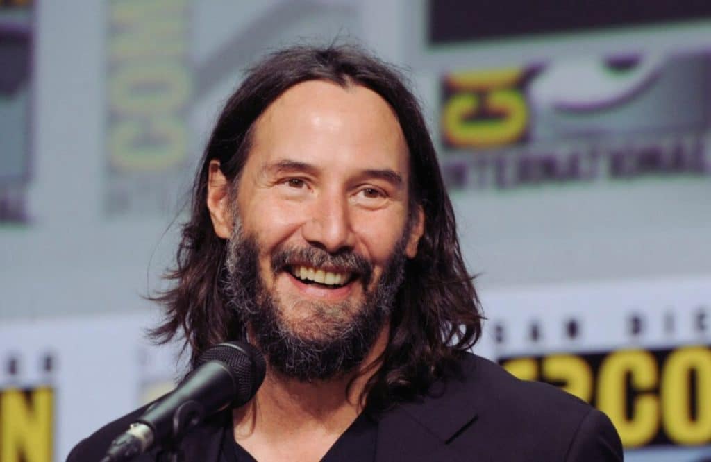Keanu reeves salva una donna dai guai, solo dopo scopre chi è veramente Keanu reeves generosità