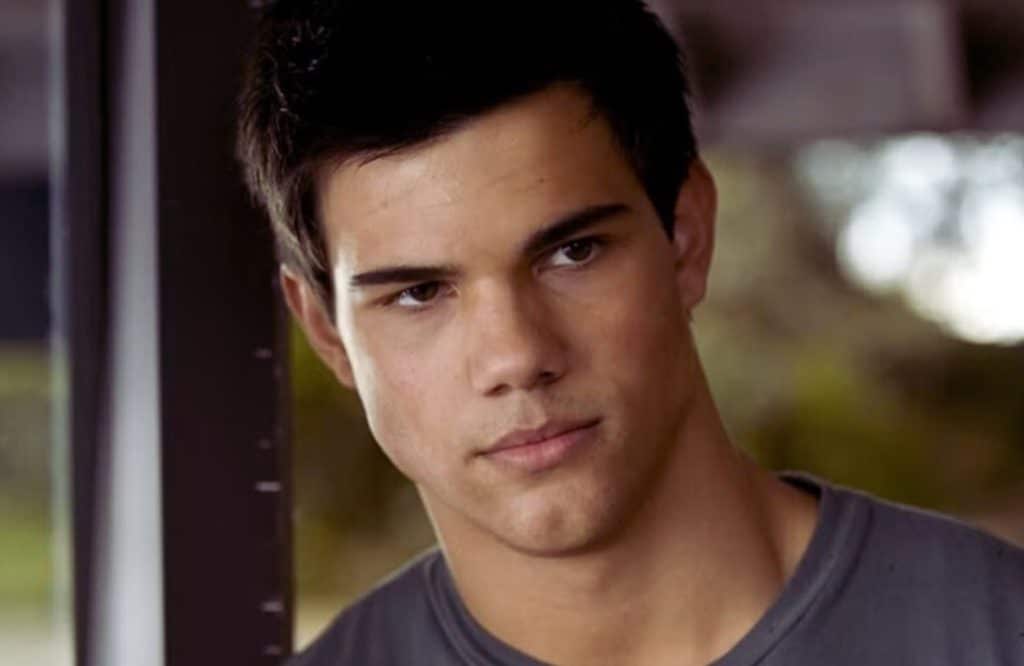 Taylor lautner e l'altra faccia di hollywood: l'ultimo colpo prima di sparire Taylor lautner perché sparito