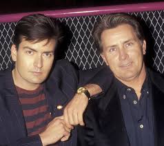 Martin sheen, ritratto di un attore. Tra cinema, tv, politica e vita privata 85 anni di grande passione Martin sheen, ritratto di un attore. Tra cinema, tv, politica e vita privata 85 anni di grande passione