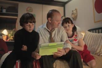 Il padre dell'anno trailer e poster