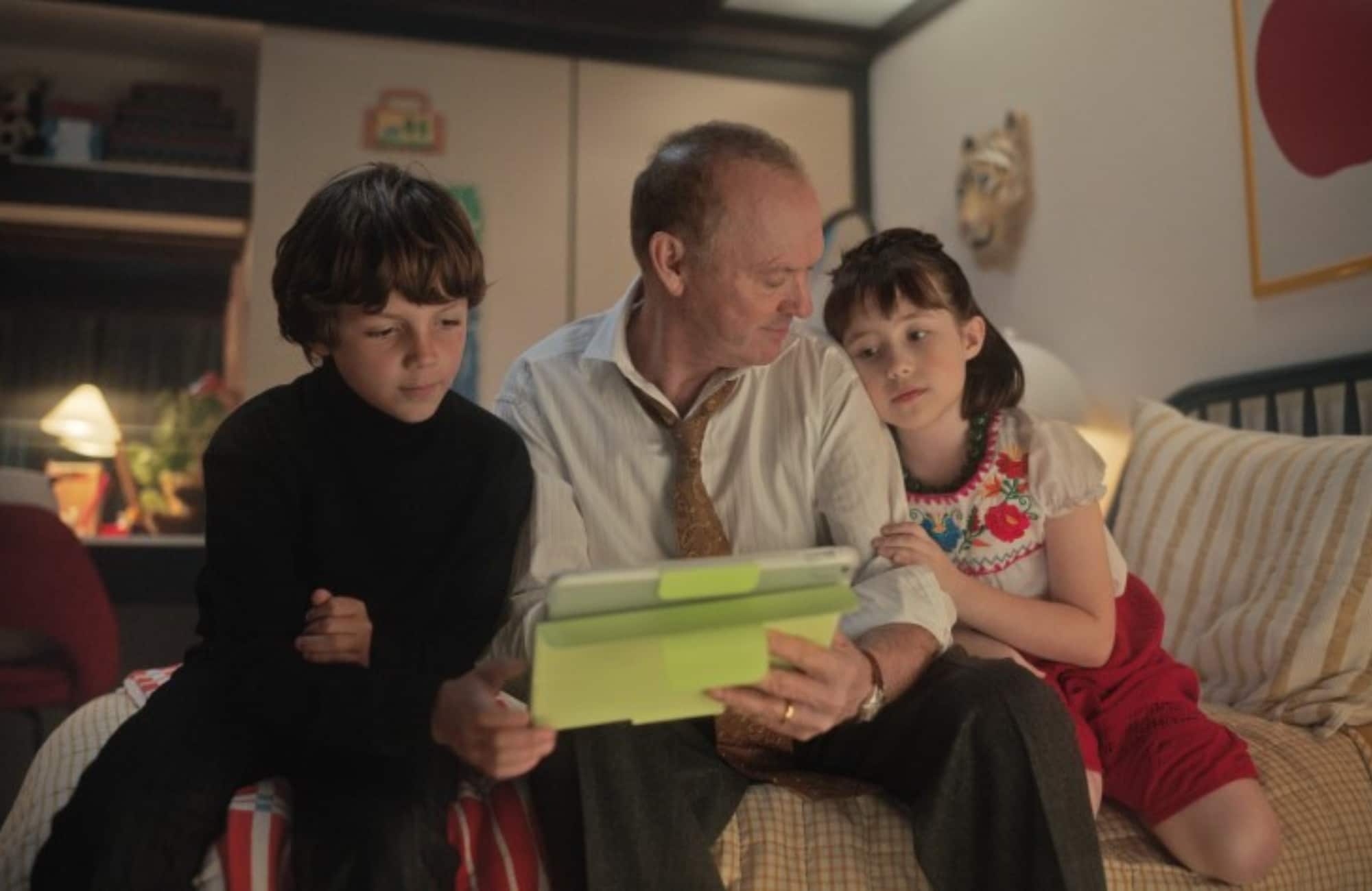 Il padre dell’anno, poster e trailer: dal 25 settembre al cinema
