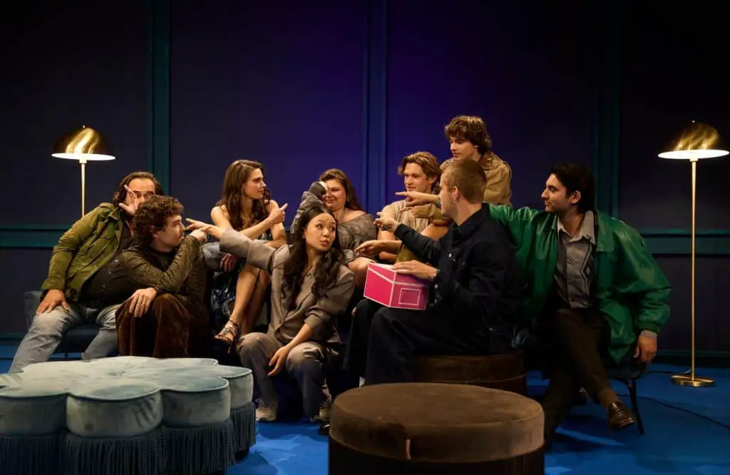 Maxton hall - il mondo tra di noi: la reunion del cast il 27 agosto su prime video Maxton hall trailer reunion