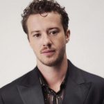 Joseph quinn, il nuovo sex symbol della marvel
