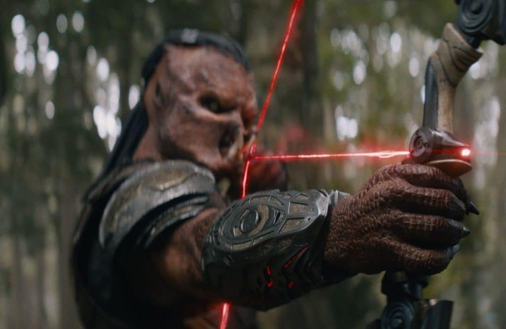 Predator: badlands, aperte le prevendite del film d'azione targato 20th century studios Predator badlands nuovo trailer