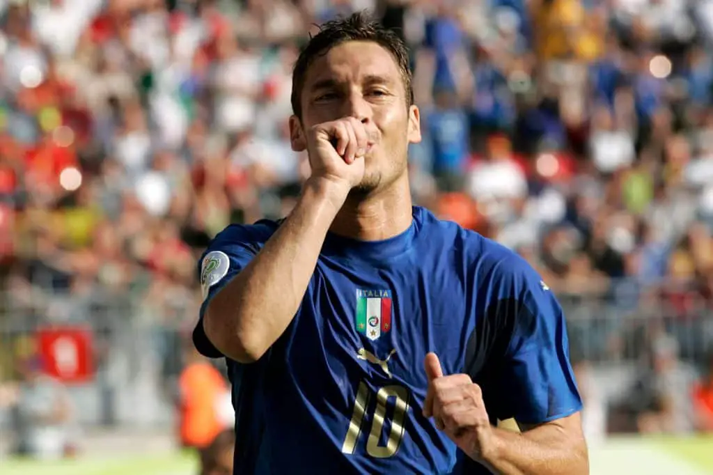 Totti: fenomenale intervista tra campioni del 2006 Totti: fenomenale intervista tra campioni del 2006