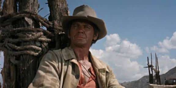 Charles bronson (1921-2003). Ritratto di un attore. Un'icona senza tempo tra il west, l'amore e la notte Charles bronson (1921-2003). Ritratto di un attore. Un'icona senza tempo tra il west, l'amore e la notte