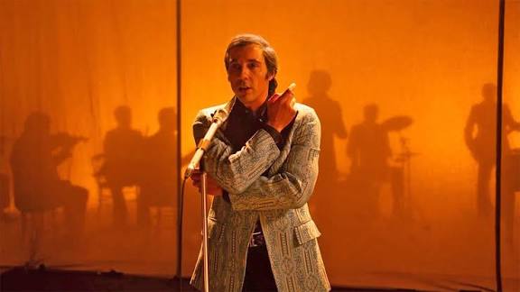 Monsieur aznavour. Viaggio nel mito e nella vita del grande chansonnier francese