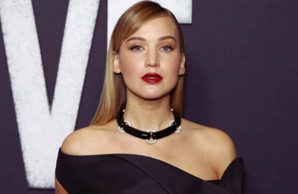 Jennifer lawrence social media