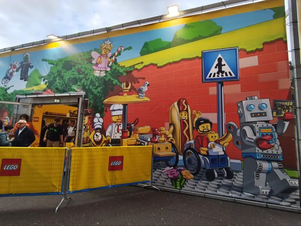 Lucca comics 2025, infallibile evento tra fumetti e film Lucca comics 2025, infallibile evento tra fumetti e film