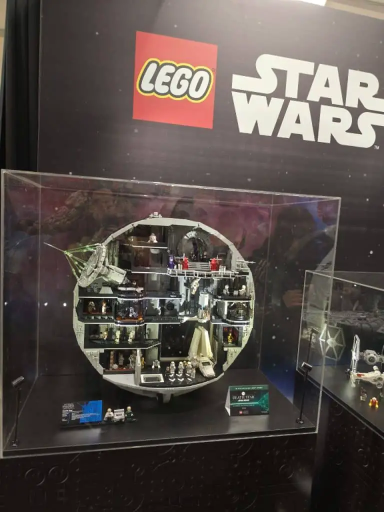 Lucca comics 2025, infallibile evento tra fumetti e film Lucca comics 2025, infallibile evento tra fumetti e film