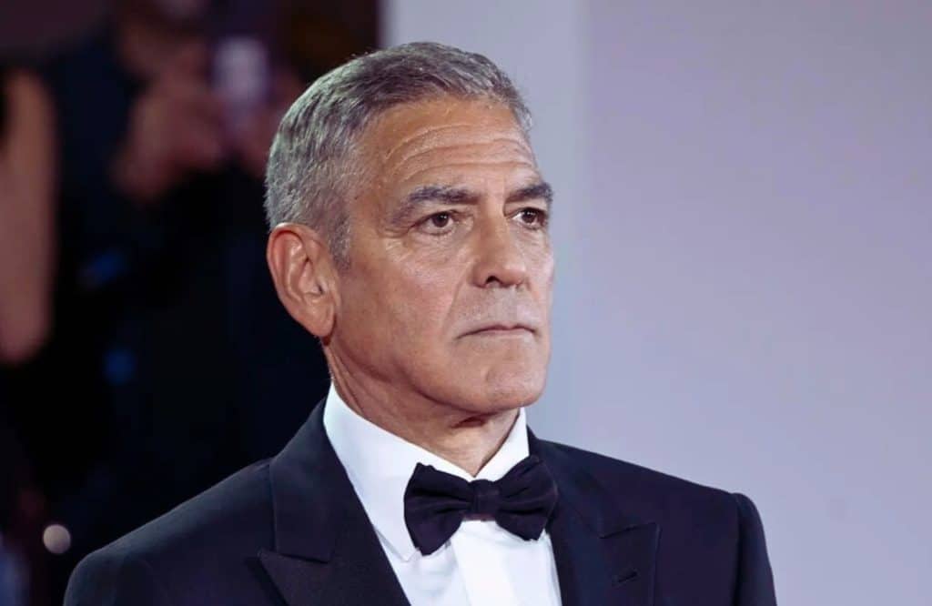 George clooney decisione baci set
