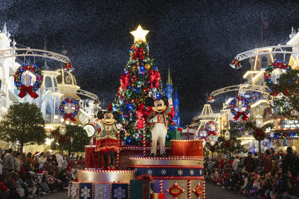 Disney+ christmas village 2025: la magia delle feste sbarca a milano Disney+ christmas village 2025: la magia delle feste sbarca a milano
