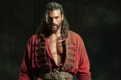 Can yaman, dagli esordi a sandokan