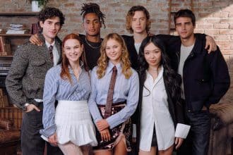 Love me love me film poster ufficiale