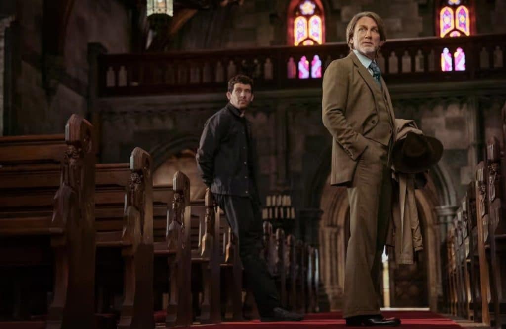 Wake up dead man knives out recensione