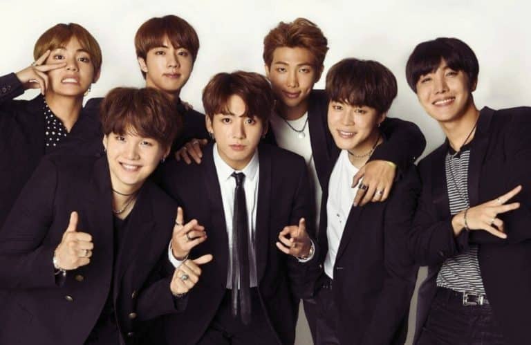 Bts, finalmente la reunion! Grande annuncio di netflix e hybe con doppia sorpresa