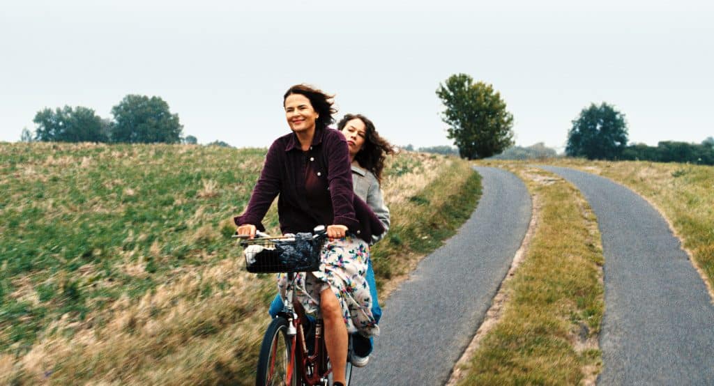 Miroirs no. 3 - il mistero di laura, dal 26 febbraio al cinema