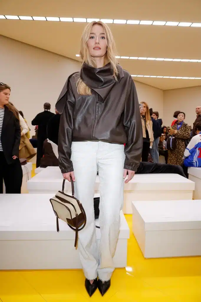 Sarah pidgeon: chi è l'attrice dietro carolyn bessette Sarah pidgeon: chi è l'attrice dietro carolyn bessette